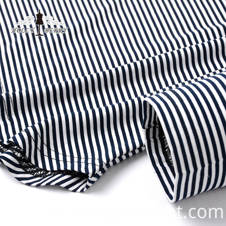 Blusa con cuello redondo Crew Neck Blouse